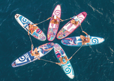 11'2'' X 32'' GO STARSHOT WAVE Ex Demo Complete with an Awesome  Carbon paddle paddle and leash